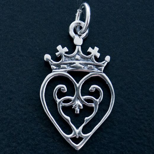 Picture of Luckenbooth Heart Silver Pendant